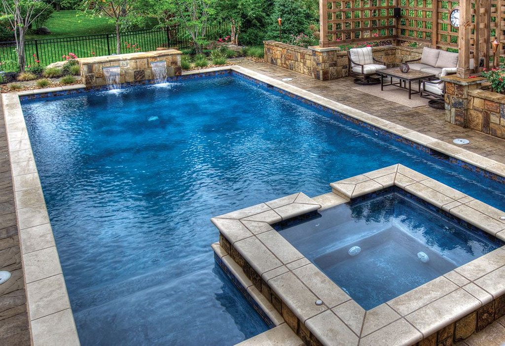 Main-Gunite_pool